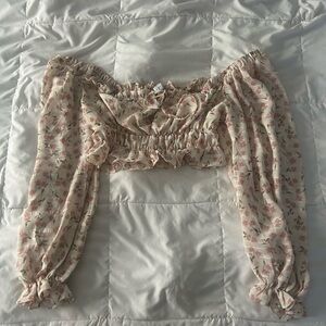 Cute top with flowers